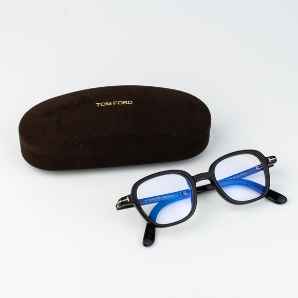 Tom Ford Men Eyeglasses Black Squared FT5837-B 001 NEW AUTHENTIC - Picture 8 of 9